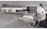 Smith & Wesson ~ 629-6 ~ .44 Magnum - 6 of 7