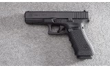 Glock ~ 22 Gen 4 ~ .40 S&W - 2 of 4