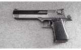Magnum Research (IMI) ~ Desert Eagle ~ .44 Magnum - 2 of 4