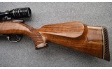 Weatherby ~ Mark V ~ .300 Magnum - 5 of 11