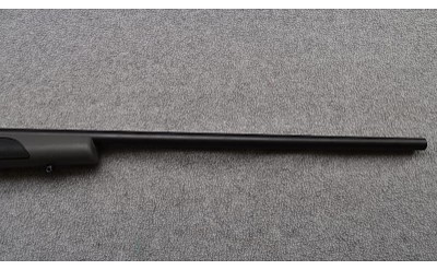 Weatherby ~ Vanguard ~ .300 Winchester Magnum - Image 4 of 10