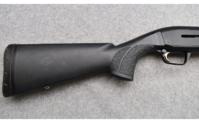 Browning ~ Maxus ~ 12 Gauge - Image 2 of 10