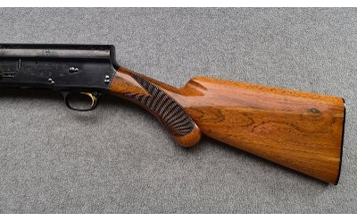 Browning ~ Light Twelve ~ 12 Gauge - Image 5 of 11