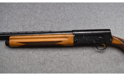 Browning ~ Light Twelve ~ 12 Gauge - Image 6 of 11