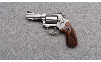 Smith & Wesson ~ 60-15 Pro Series ~ S&W .357 Magnum - Image 2 of 2
