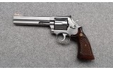 Smith & Wesson ~ 686 ~ S. & W. 357 Magnum - 2 of 2