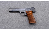 Smith & Wesson ~ Model 41 ~ .22 Long Rifle - 2 of 3
