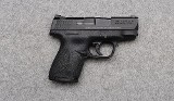 Smith & Wesson ~ M&P 9 Shield ~ 9mm Luger - 1 of 3