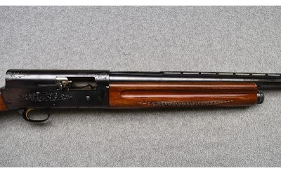 Browning ~ Light Twelve ~ 12 Gauge - Image 3 of 11
