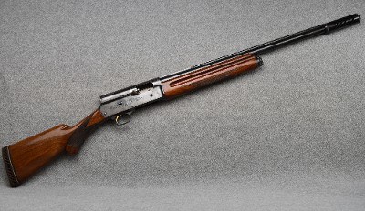 Browning ~ Light Twelve ~ 12 Gauge - Image 1 of 11