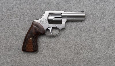 Taurus ~ 856 Executive Grade ~ .38 Special - Image 1 of 2