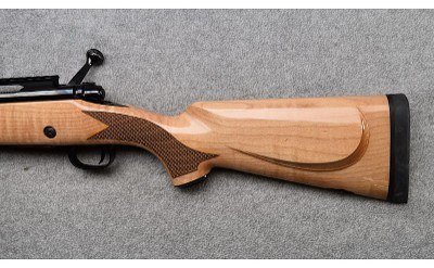 Winchester ~ Model 70 Super Grade ~ .300 Winchester Magnum - Image 5 of 11
