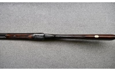 Holland and Holland ~ Side by Side Shotgun. - Image 8 of 15