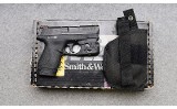 Smith & Wesson ~ M&P 40 Shield Performance Center ~ .40 S&W - Image 3 of 3