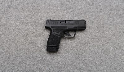 Springfield Armory ~ Hellcat ~ 9mm Luger - Image 1 of 3