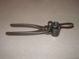 BRIDGEPORT GUN IMPLEMENT & U. M. C. .32 WEB ( WEBLEY ) BULLET MOLD - 1 of 8