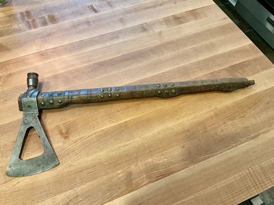 NATIVE AMERICAN TOMAHAWH/PIPE - Image 1 of 3