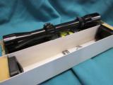 Browning 2X-7X Variable Wide Angle rifle scope New in box - 1 of 5