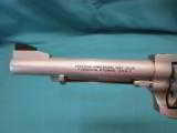 Freedom Arms model 97 PremierDUAL Cylinder .22LR./.22Mag. 5 1/2"
- 3 of 5