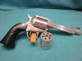 Freedom Arms model 97 PremierDUAL Cylinder .22LR./.22Mag. 5 1/2"
- 2 of 5