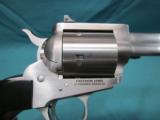 Freedom Arms Model 83 Premier .454 Casull
7 1/2" New in box - 3 of 5