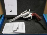 Freedom Arms Model 83 Premier .475 Linebaugh
6" New in box - 1 of 5