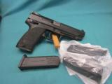 Heckler & Koch USP 9MM EXPERT with 4 Mags New in box - 2 of 6