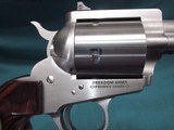 Freedom Arms Model
83 Premier Triple Cylinder
.454 Casull* .45LC* .45ACP 6" New in box - 3 of 4