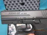 Heckler & Koch P2000SK-V2 .40 S&W "LE" model with 3 mags & Night sights - 4 of 5