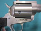 Freedom Arms Model 83 Premier .41 mag. 5 1/4" custom round butt New in box - 3 of 5