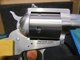 Freedom Arms Model 83 Premier
6" DUAL cylinder .500 WE/.50 AE - 3 of 5