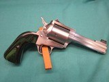 Freedom Arms Model 83 Premier .454 Casull 4 3/4" Round butt Like new - 2 of 5