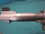 Freedom Arms Model 83 Premier .454 Casull 4 3/4" New in box evergreen grips - 4 of 5