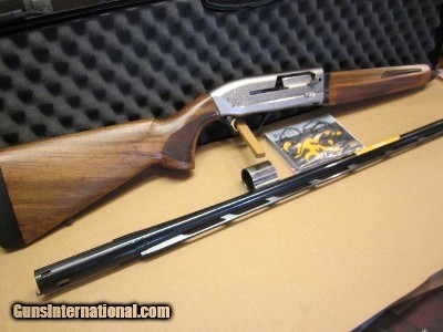 Browning Maxus II ULTIMATE 12ga. 26" New in box