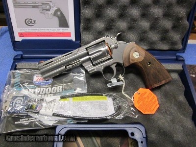 Colt Python .357 Mag.4.25" new modelNIB