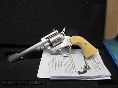 Freedom Arms Model 83 Custom 6