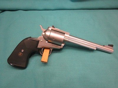 Freedom Arms Model 83 Field Grade .454 Casull 7 1/2 excellent with box - Image 2 of 5