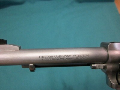 Freedom Arms Model 97 Premier DUAL Cylinder .357 mag/.38 special 5 1/2