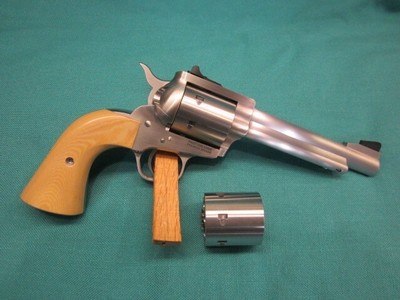 Freedom Arms Model 97 Premier DUAL Cylinder .357 mag/.38 special 5 1/2