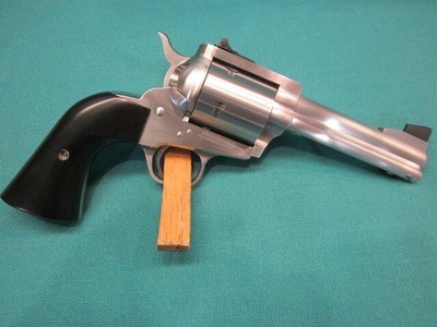 Freedom Arms Model 83 Premier .475 Linebaugh 4 3/4