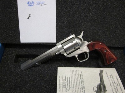 Freedom Arms Model 97 Premier .22LR OCTAGON5 1/2