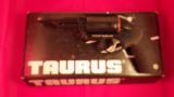 Taurus Judge Ultra-light .45lc/410 gauge. - 1 of 6