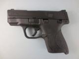 Smith & Wesson M&P SHIELD .40 S&W New in Box FREE SHIPPING - 1 of 2