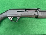 Remington Versa Max Sportsman 12 Gauge - Image 4 of 9