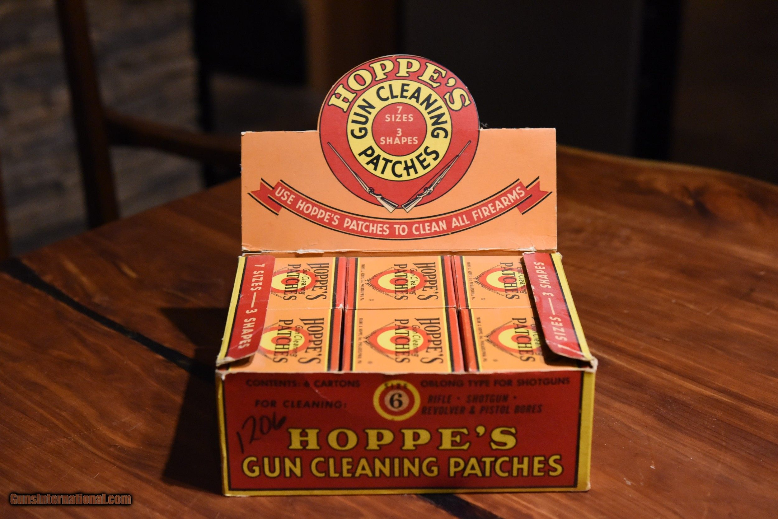 Full box of Vintage HOPPE'S gun cleaning patches