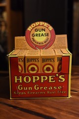 Full box of Vintage HOPPE'S gun grease - 2 of 3