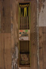 6 vintage Bear wooden arrows NIB - 1 of 4