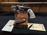 STUNNING NEW / MINT IN BOX COLT PYTHON 2-1/2 INCH NICKEL WITH MINT MOTHER OF PEARL GRIPS (MRG 1967) HOLY GRAIL!!!!! - 3 of 8