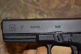 Glock Model 17 - 4 of 9