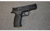 Smith & Wesson M&P 40 .40 S&W - 1 of 2